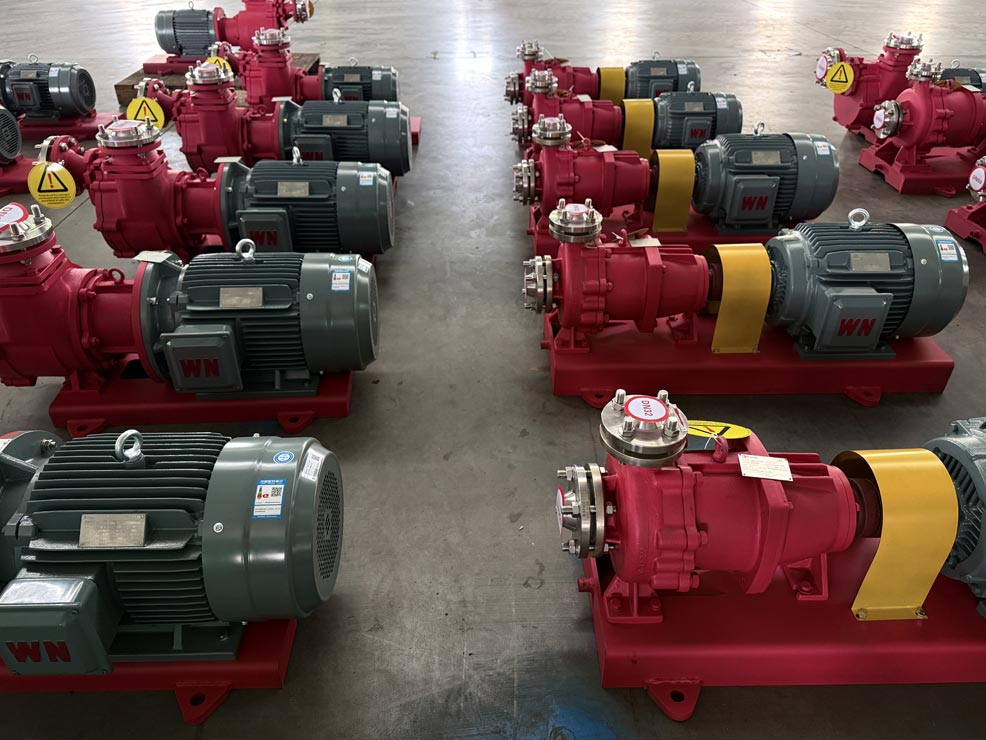 Teflon self-priming magnetic pump